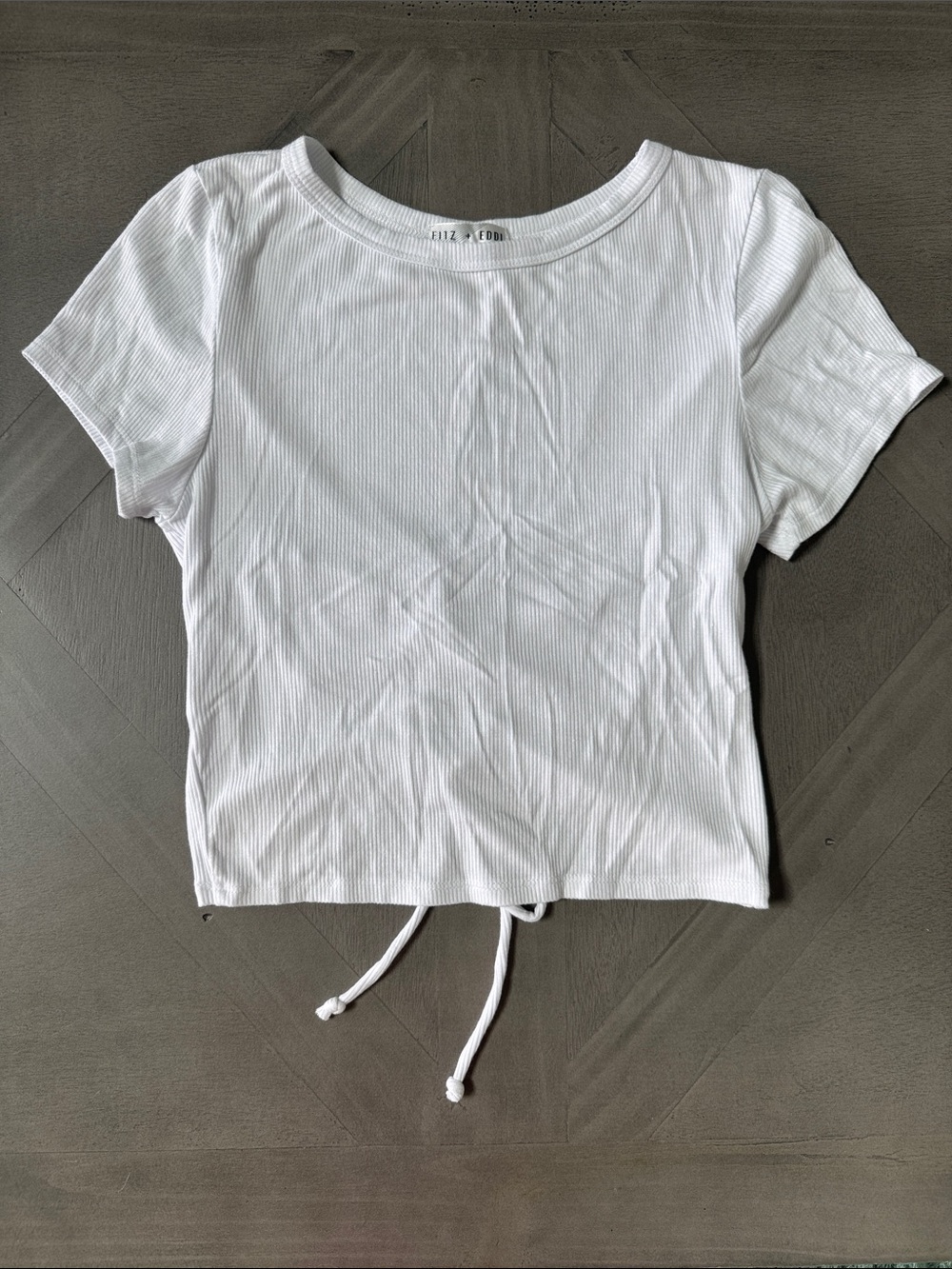 Liz & Co. White Ribbed Drawstring Crop Tee